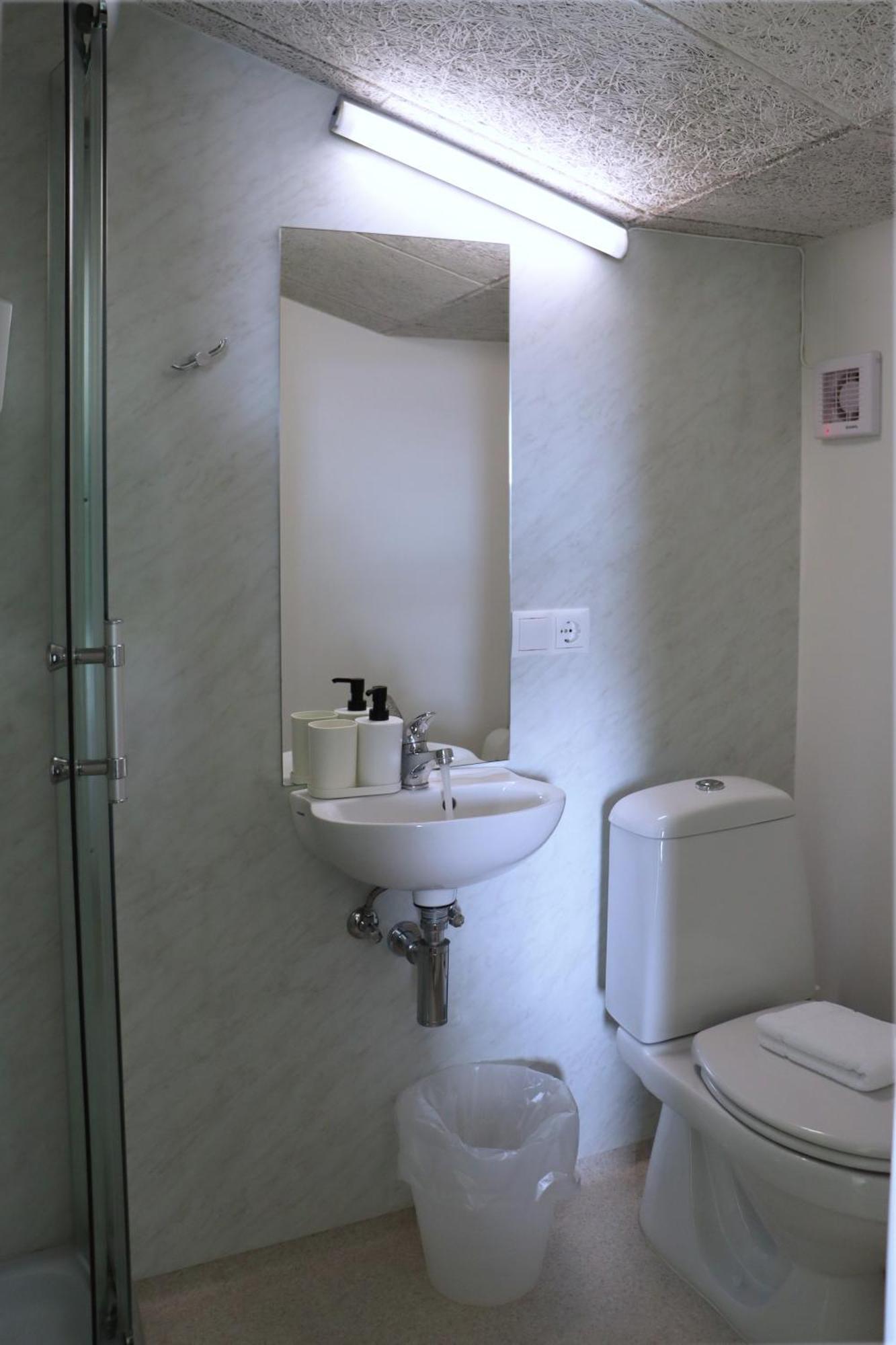 Saxa Guesthouse Stothvarfjorthur ภายนอก รูปภาพ